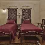 Hotel Vista Cave