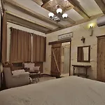 Vista Cave Hotel
