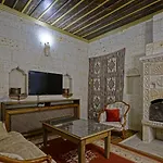 Hotel Vista Cave