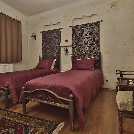 Hotel Vista Cave