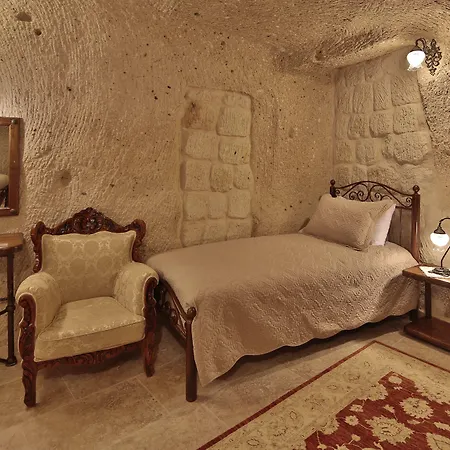 Vista Cave 2*