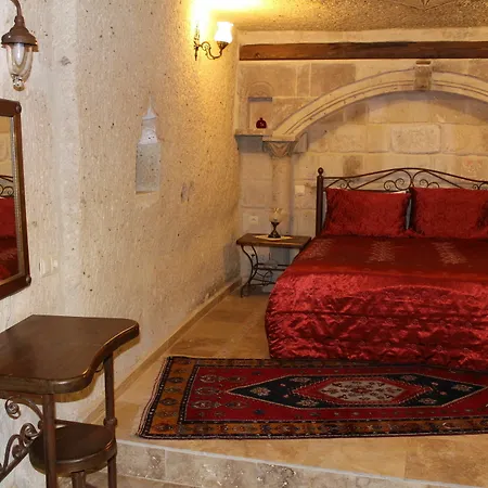 Vista Cave Hotel 2*